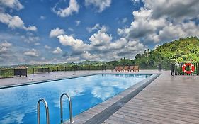 Oak Ray Regency